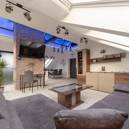 Apartma Luiza's